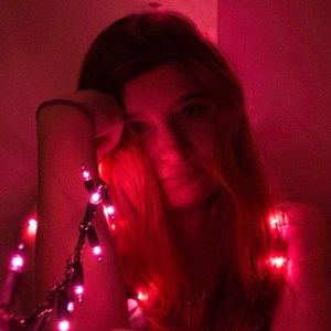 Meet your Posher, Angelia